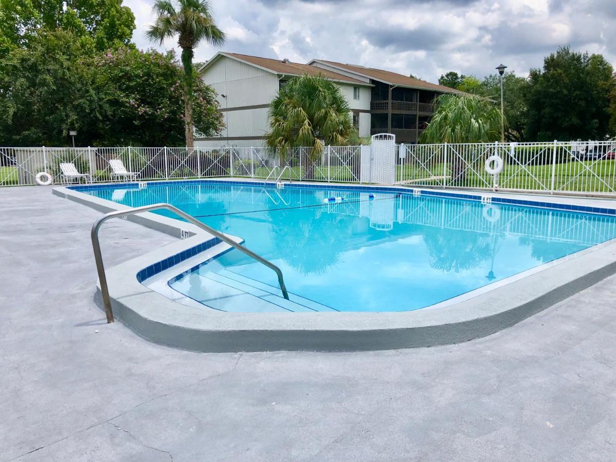 Oaks Modern & Comfy Condo In The Perfect Location Gainesville Exterior foto